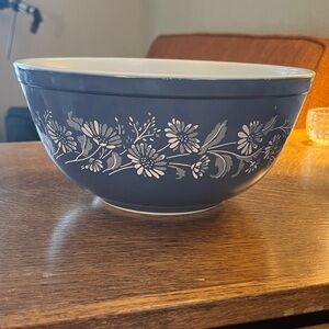 Vintage Pyrex Colonial Mist Nesting Mixing Bowl White on Blue 403 8 1/2”